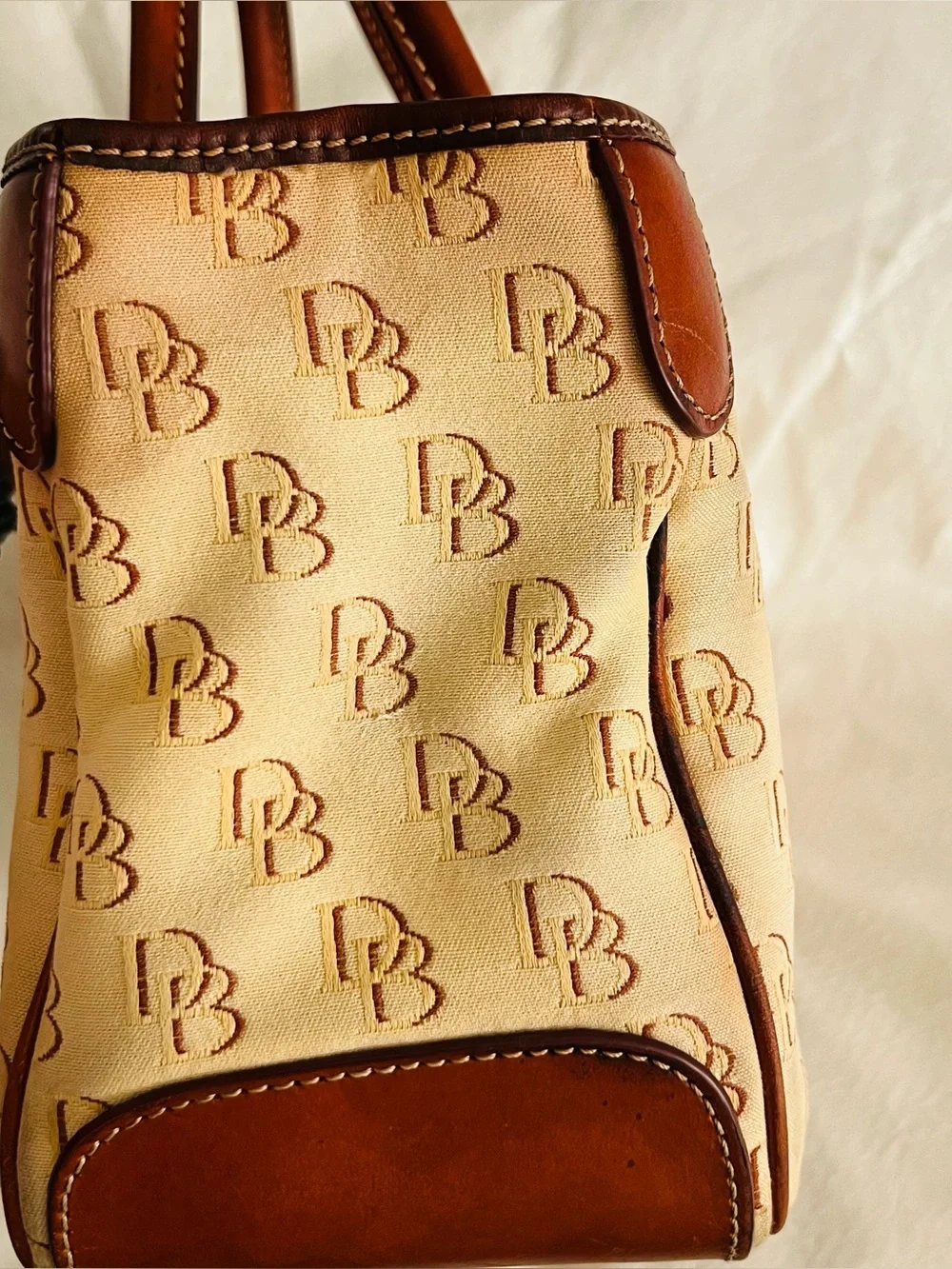 Dooney & Bourke Monogram Satchel Top Handle Turn Lock Zip Red Lining Refurbished